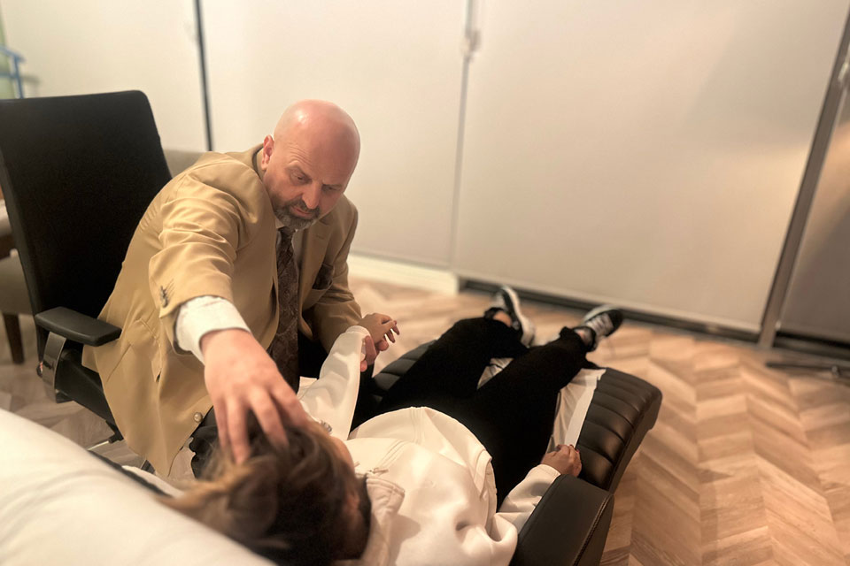 Hipnozun Ağrısız Doğumda Kullanımıı